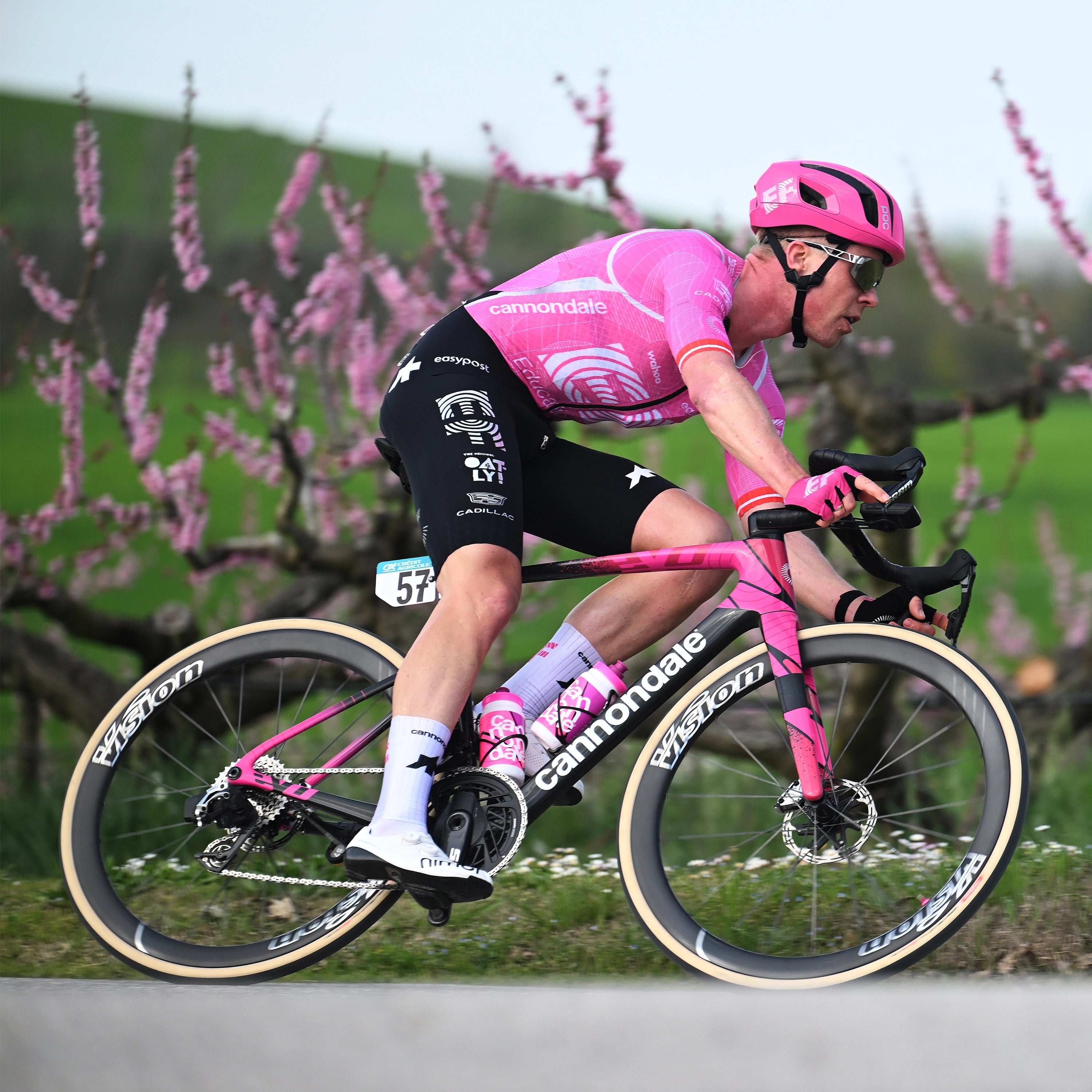 Pro Rider using Vittoria Corsa Pro Tubeless-Ready road bike tire