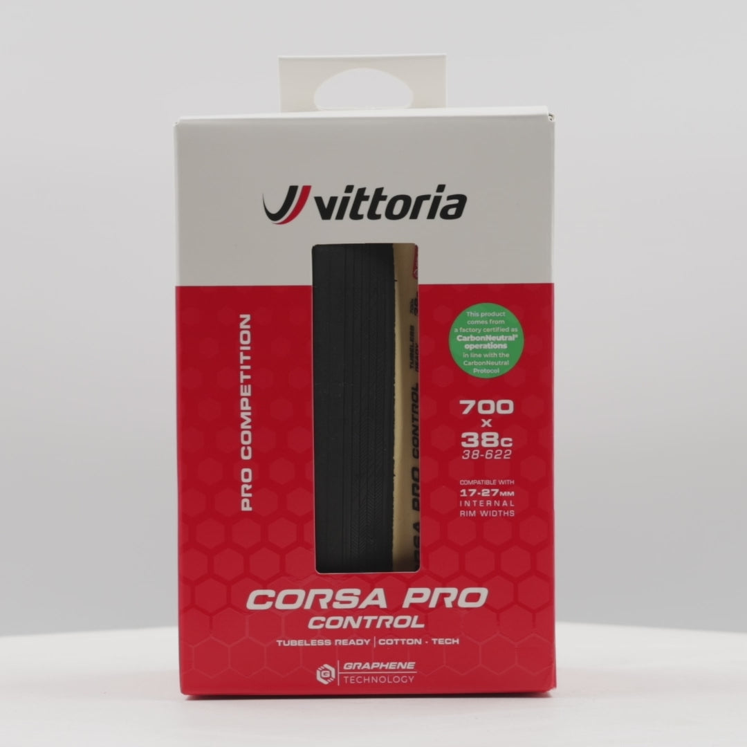 Vittoria Corsa Pro Control Tubeless-Ready retail packaging
