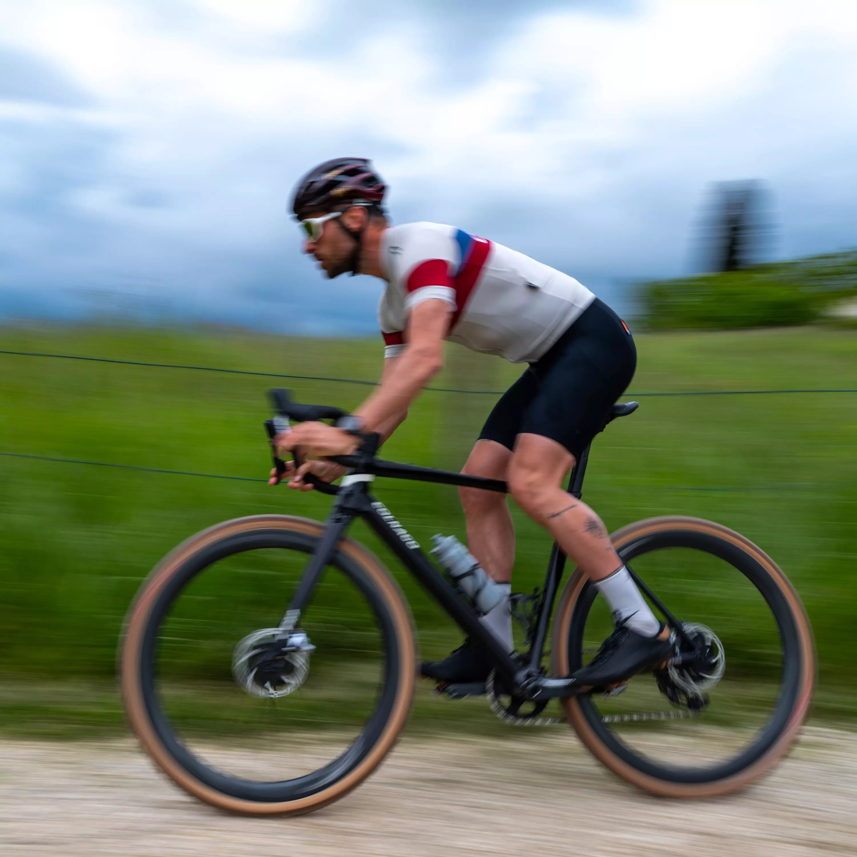 Terreno PRO T10 Hardpack Gravel Race