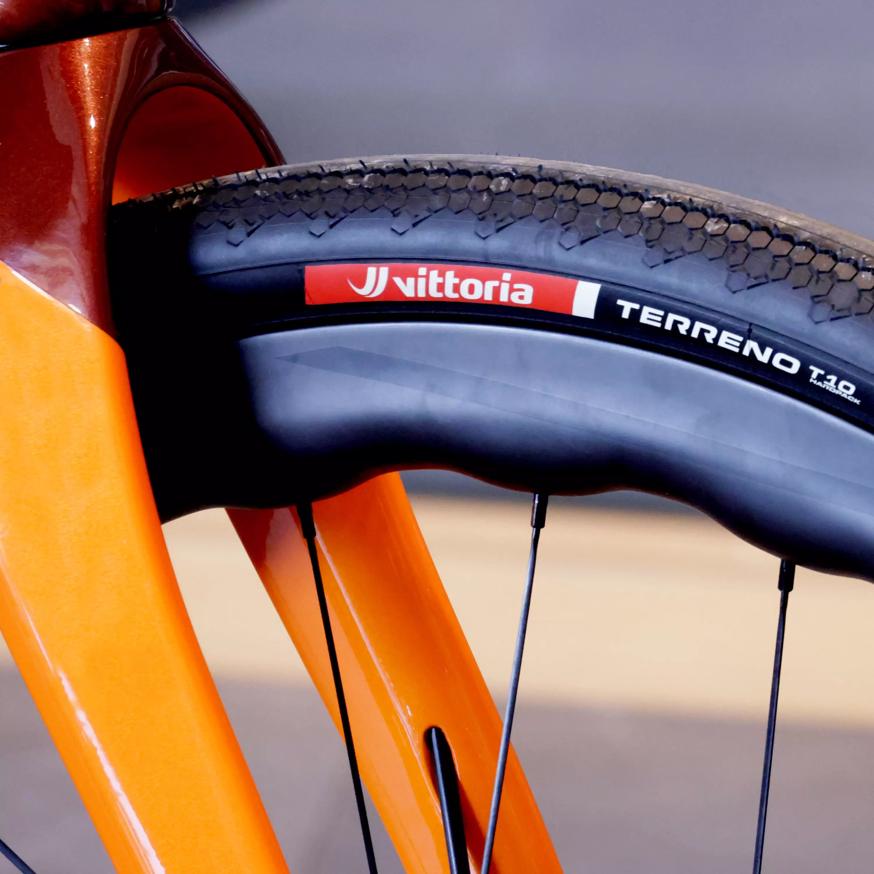 Terreno T10 hardpack Gravel Sport